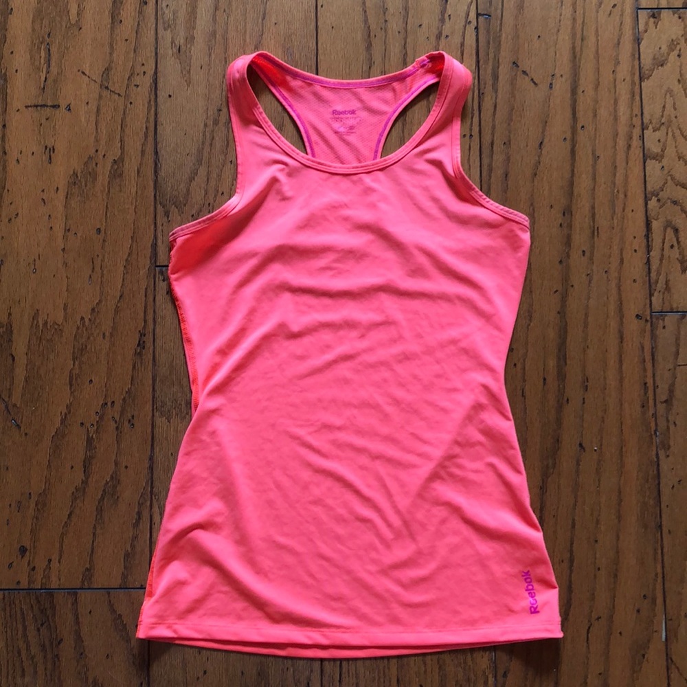 Reebok size small workout tank, excellent shape